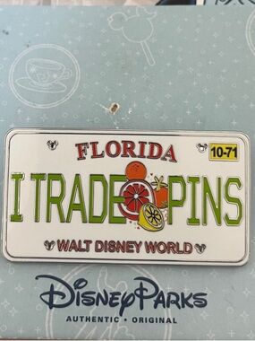 Disney Parks 'I Trade Pins' Florida License Plate Pin